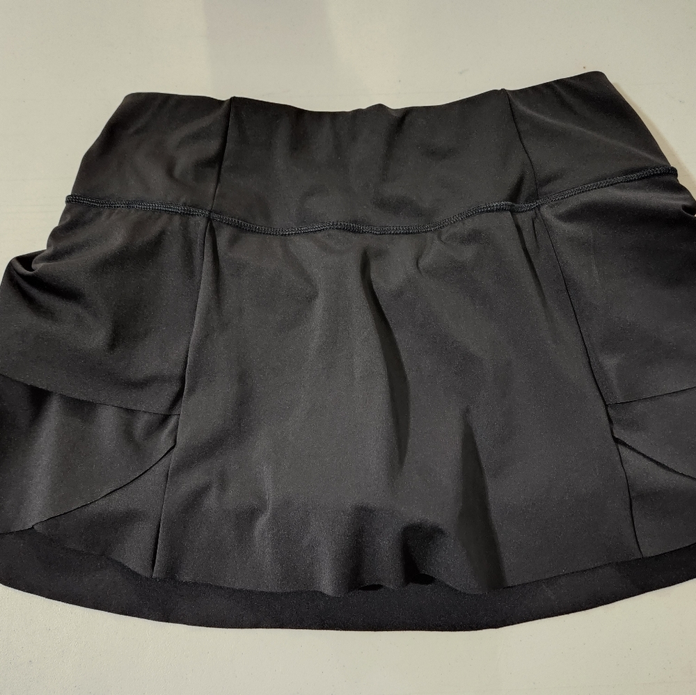Athleta Momentum Skort Small